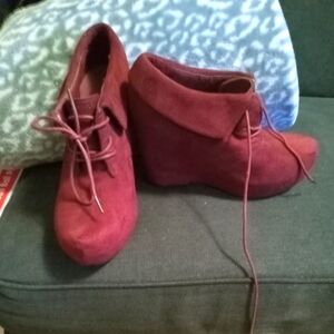 Dark Red velvet wedge heel boots, size 10 from Wild Diva Lounge